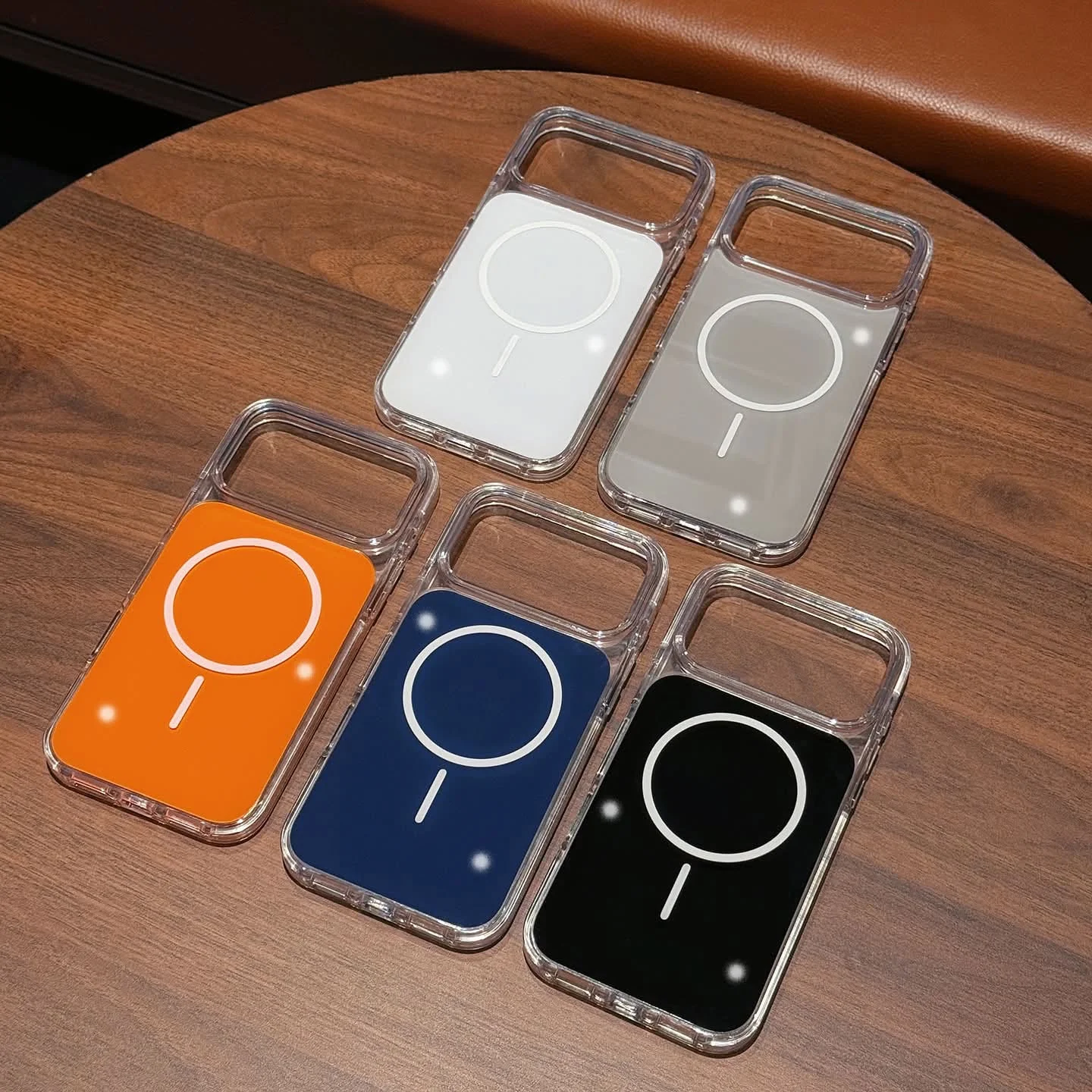 Transparent MagSafe iPhone Cover