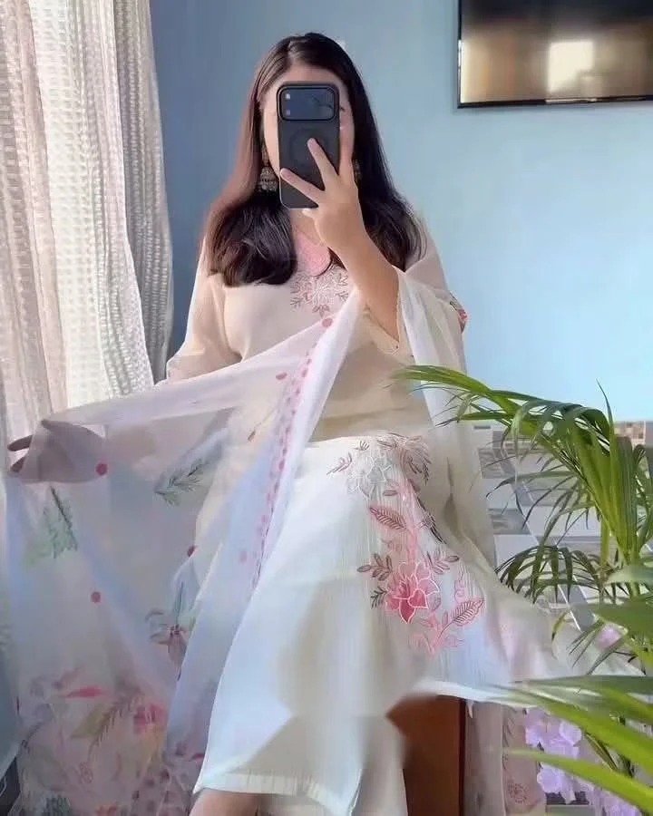 ✨ *প্রিমিয়াম থ্রি-পিস কালেকশন ✨